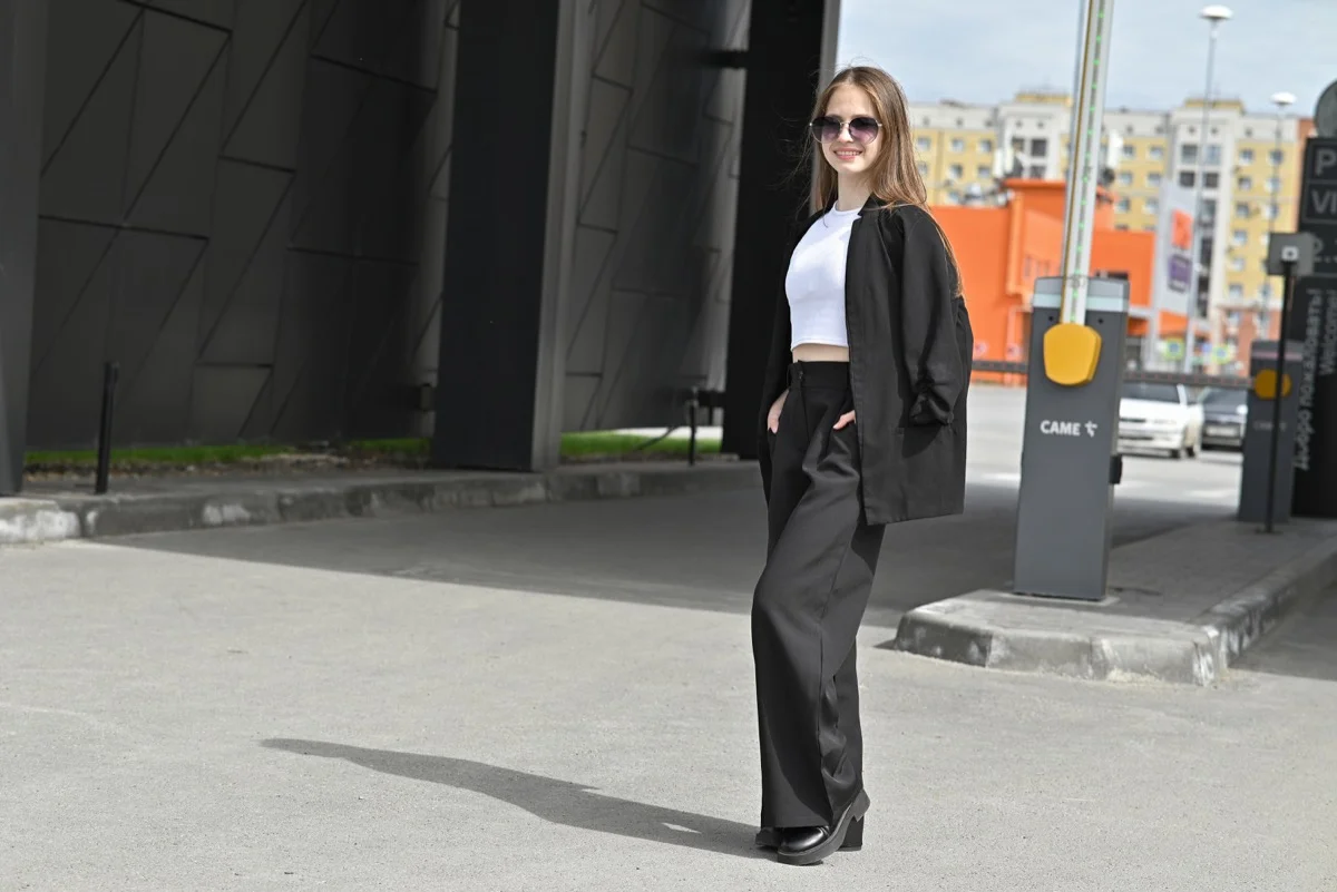 Pantalon large fluide : pourquoi la coupe Walter séduit les vestiaires durables