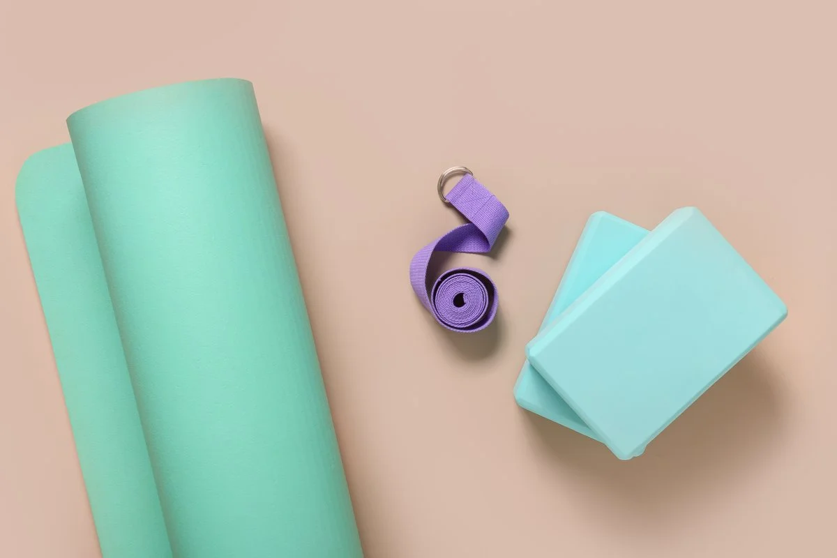 Acheter son équipement de yoga en ligne : les détails mode et confort à vérifier